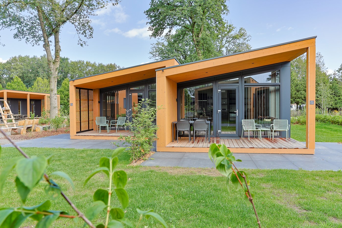 Prachtige chalets voorzien van Thermowood Lunawood op Vechtdal